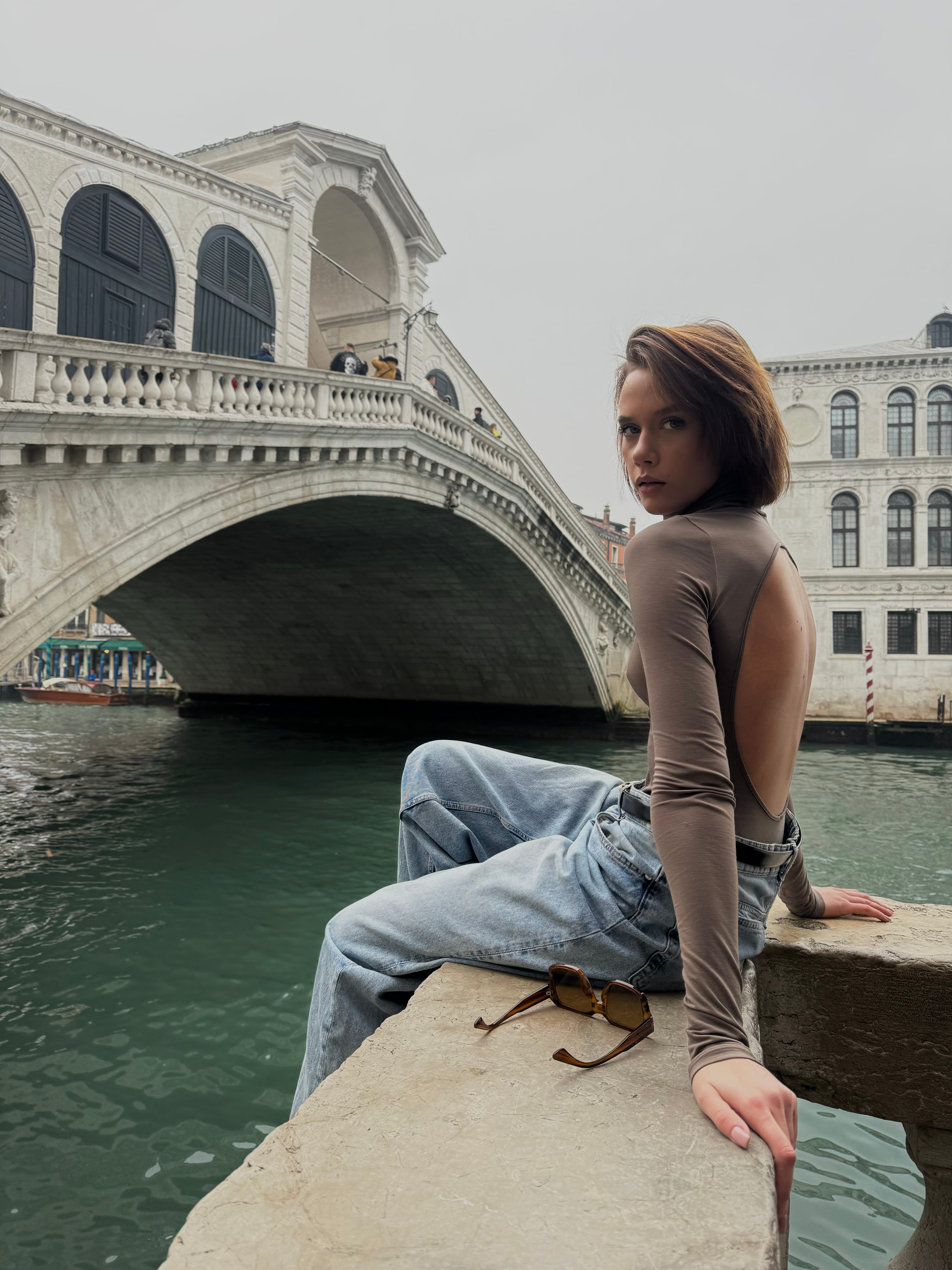 Liza Volkina: Bodysuits Bliss in Venice and Paris