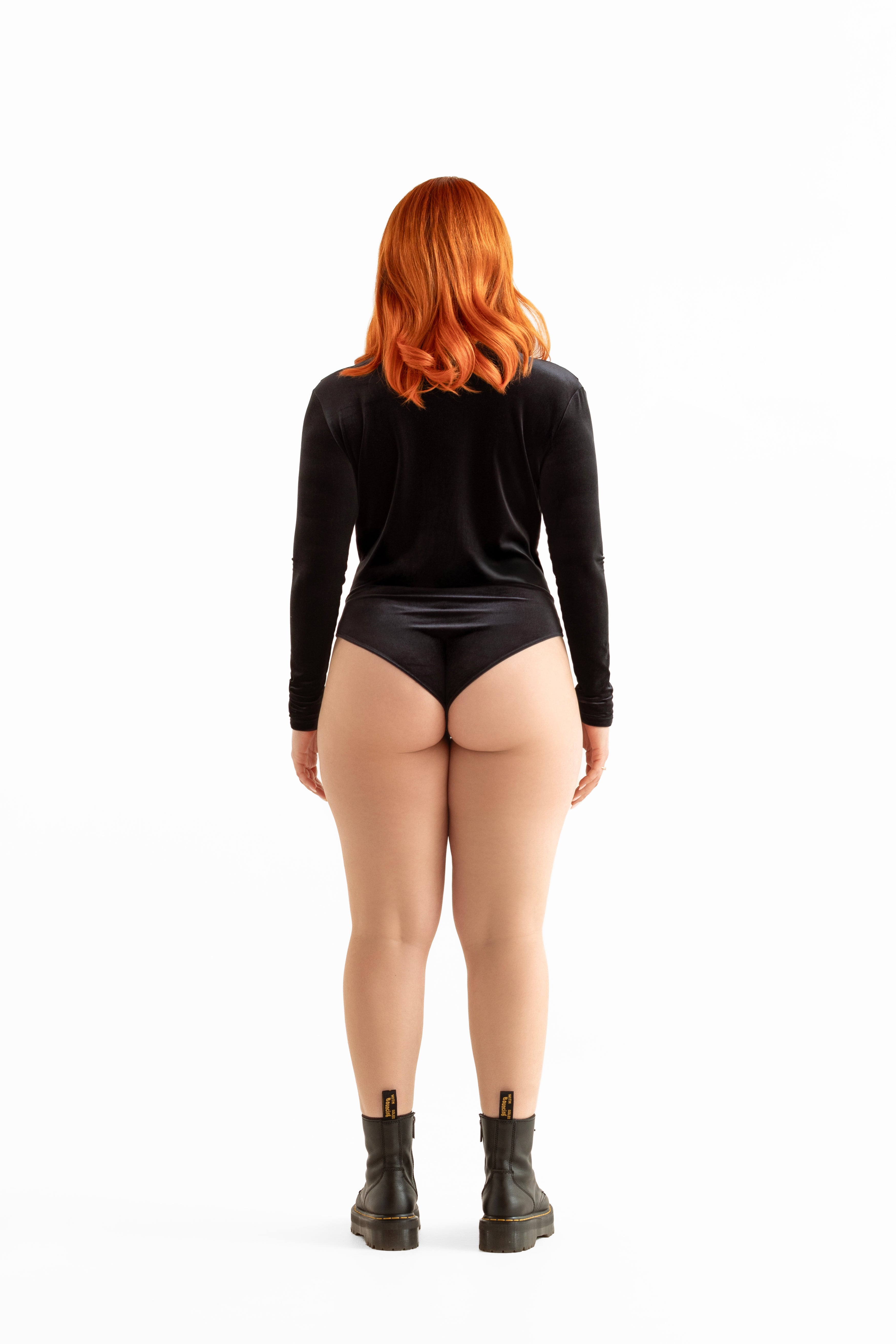 Turnt Crossover Velvet Bodysuit M-8
