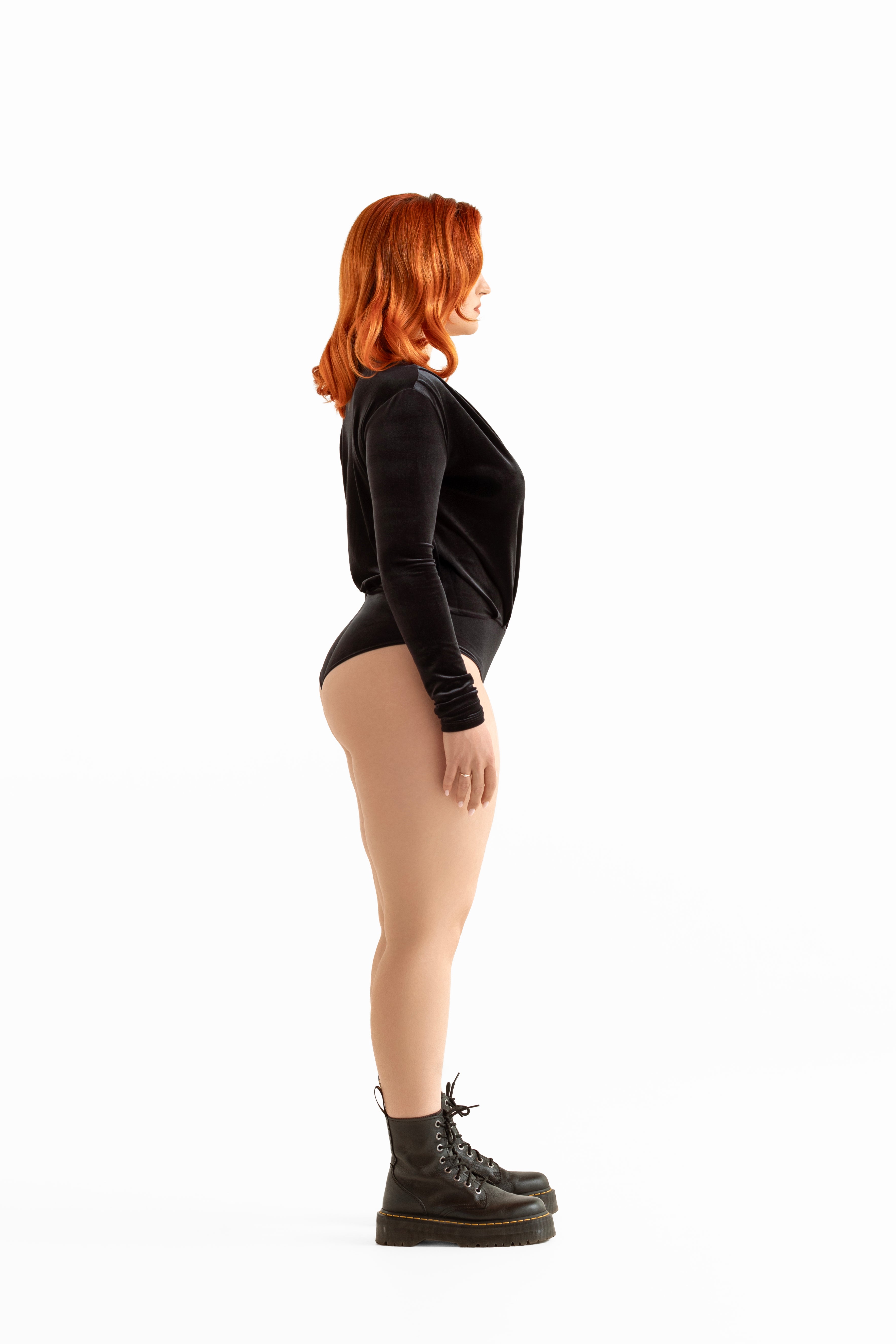 Turnt Crossover Velvet Bodysuit M-8
