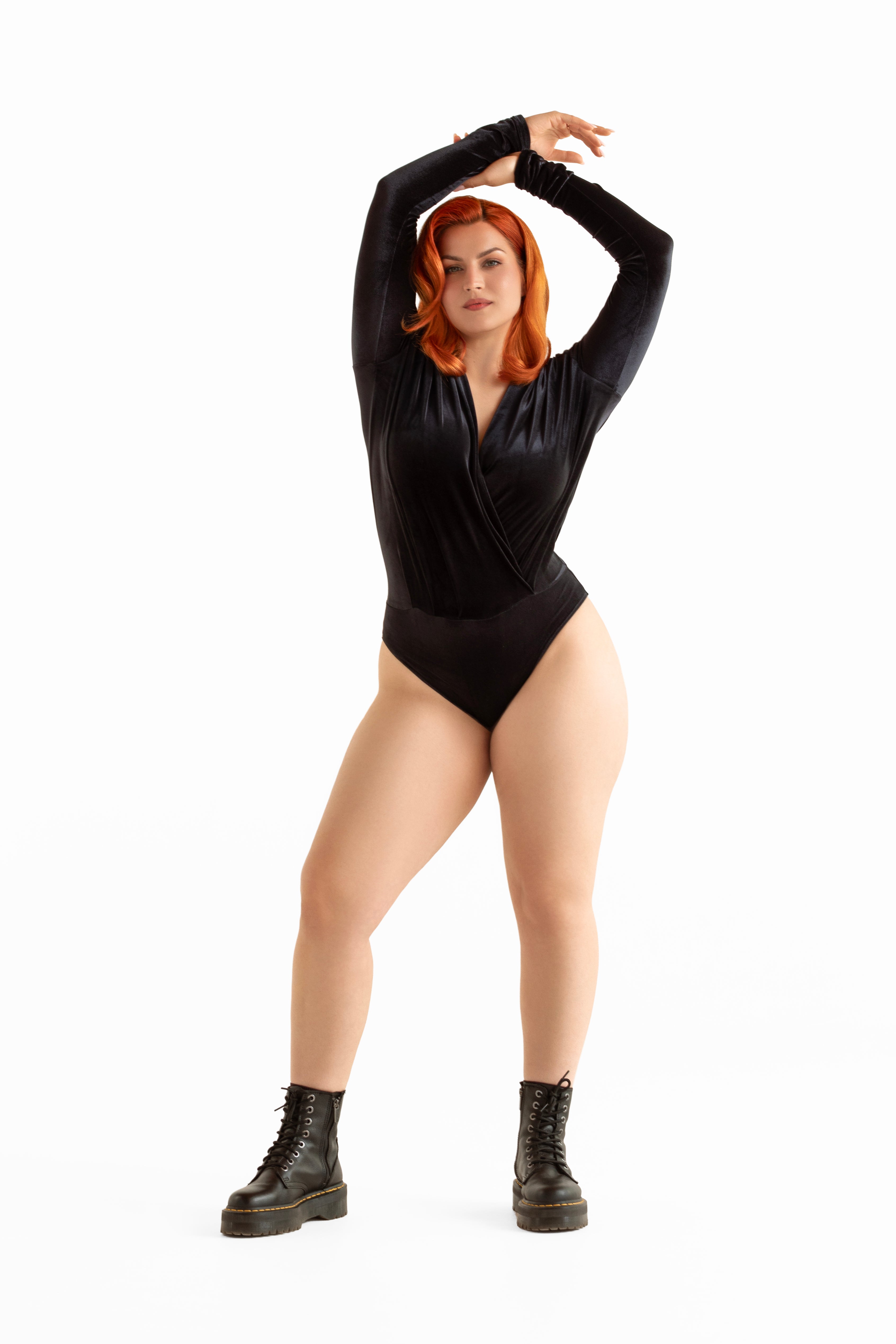 Turnt Crossover Velvet Bodysuit M-8