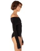 This bodysuit's model is for romantic character. The shoulder detail can be played with making it narrower or wider, or even covering your shoulders. 